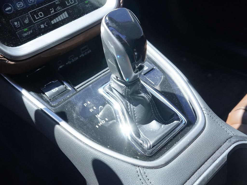 Used 2023 Subaru Outback Touring XT AWD/4WD image 15