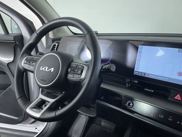 Used 2025 Kia Sportage EX image 28