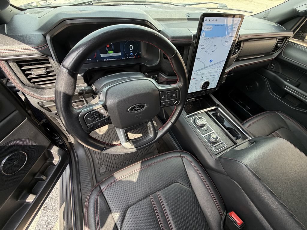 Used 2022 Ford Expedition Limited AWD/4WD image 19