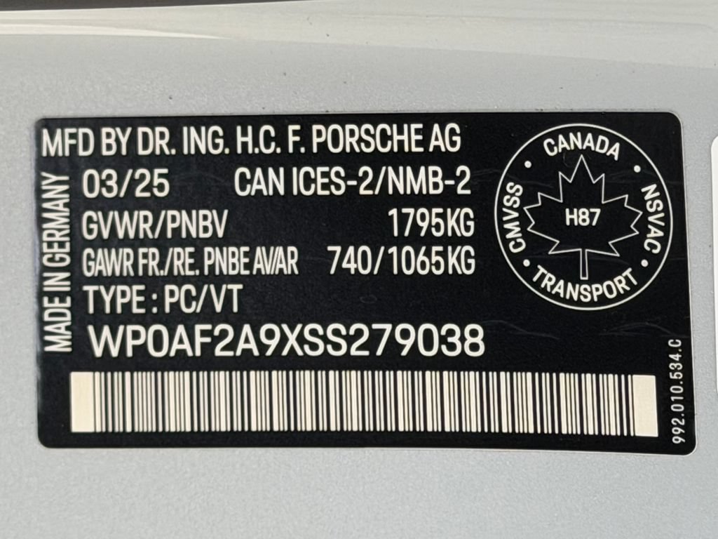 Certified 2025 Porsche 911 GT3 RS RWD image 24