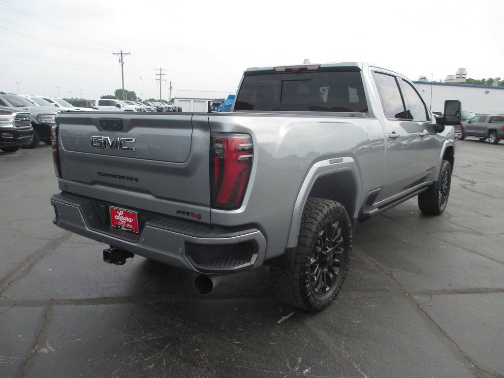 Used 2024 GMC Sierra 2500 AT4 w/ AT4 Premium Plus Package AWD/4WD image 6