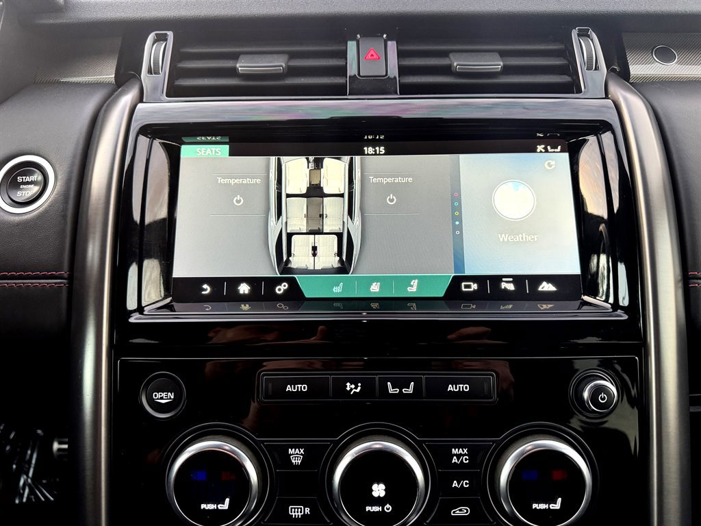 Used 2018 Land Rover Discovery HSE image 17