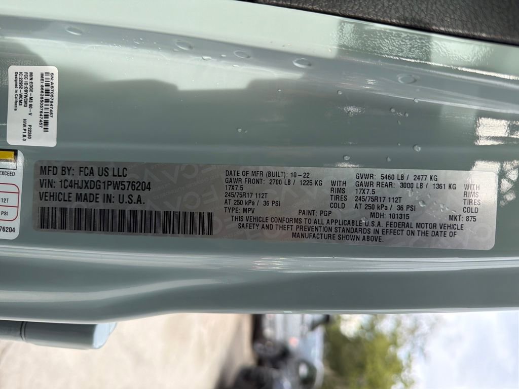 Used 2023 Jeep Wrangler Sport image 33