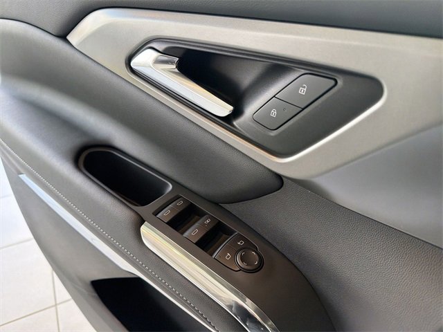 New 2026 Chevrolet Traverse LT w/ Midnight/Sport Edition image 24