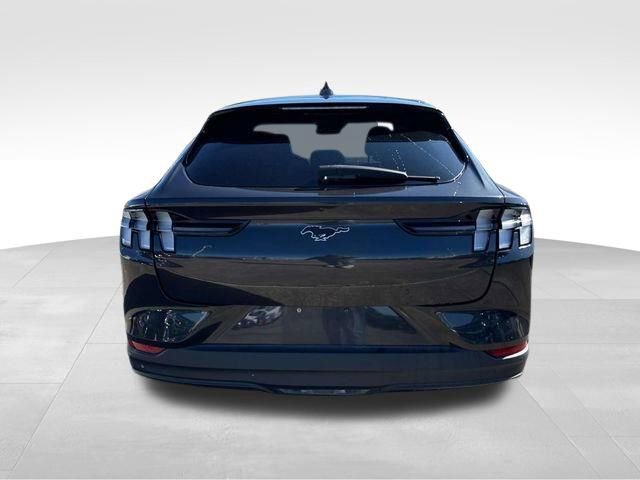 Used 2022 Ford Mustang Mach-E Select image 9