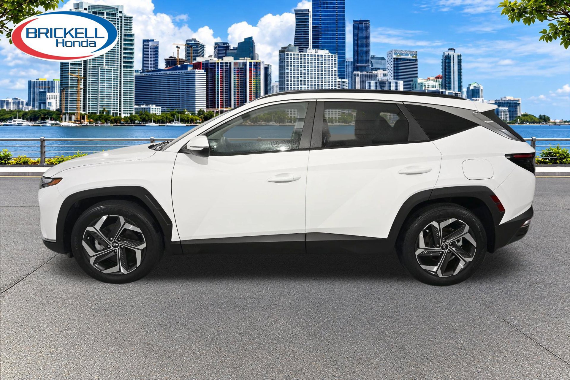 Used 2023 Hyundai Tucson SEL w/ Convenience Package FWD image 2