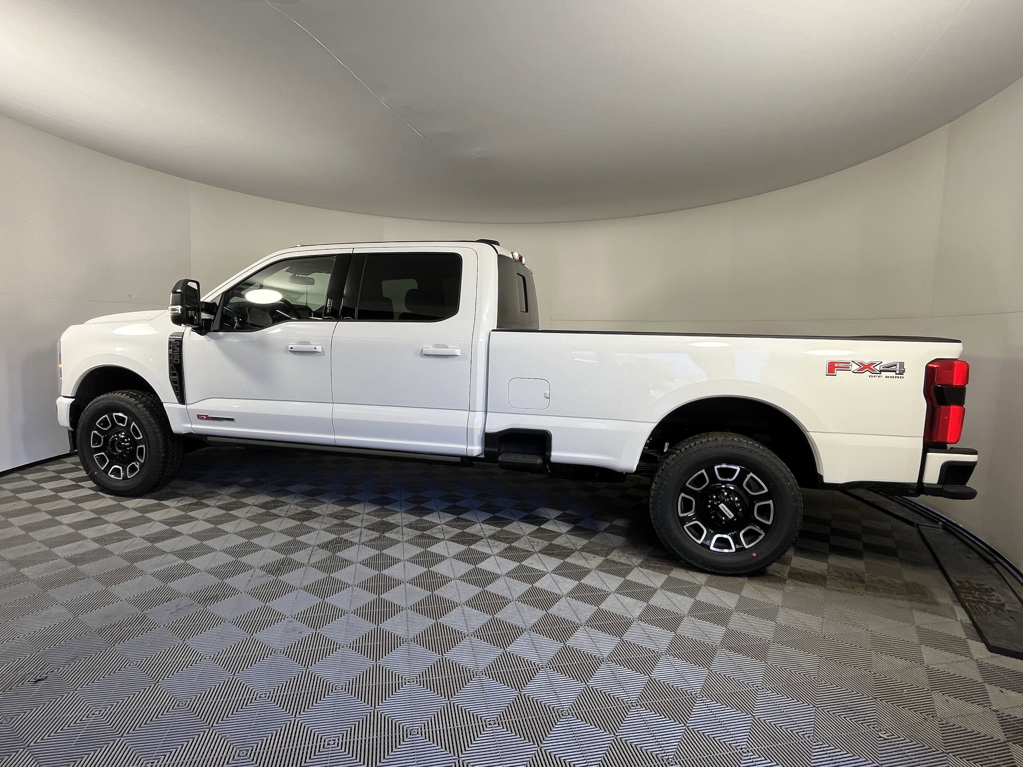 New 2026 Ford F350 Platinum video 2