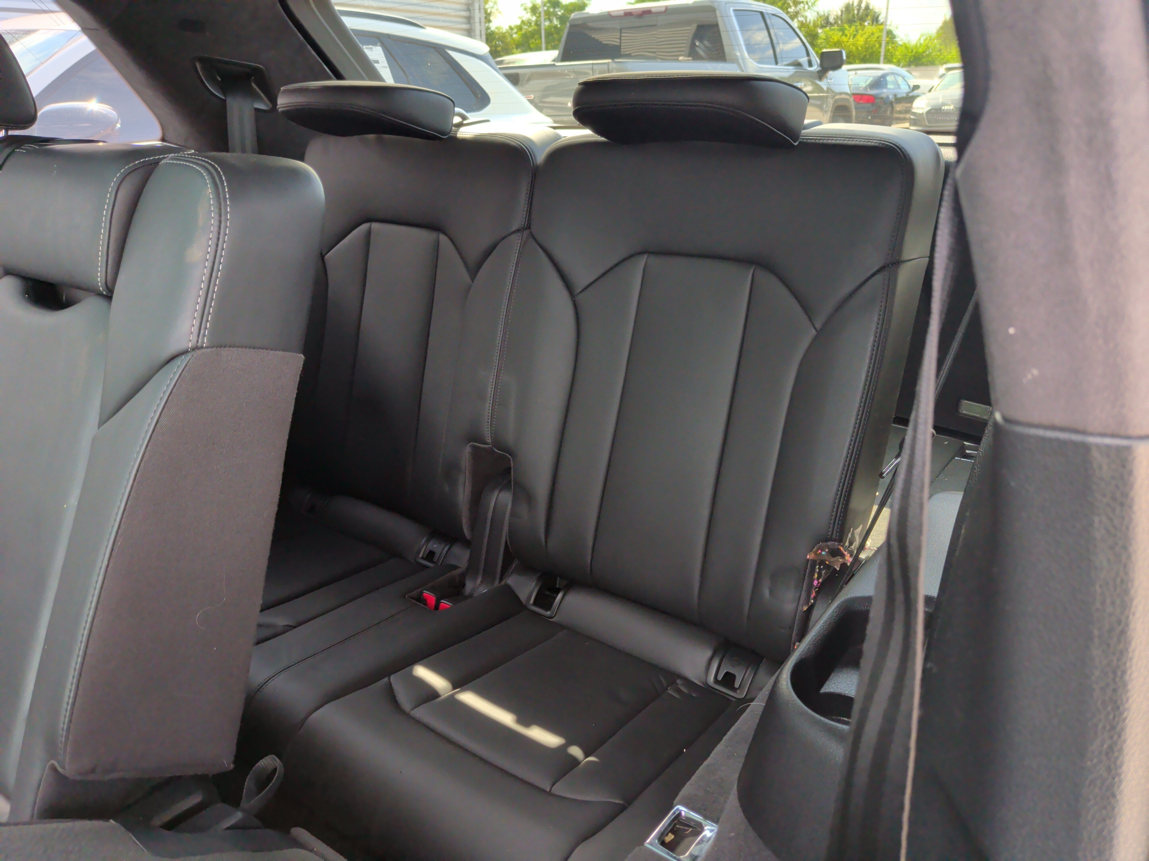Used 2021 Audi SQ7 Prestige AWD/4WD image 31