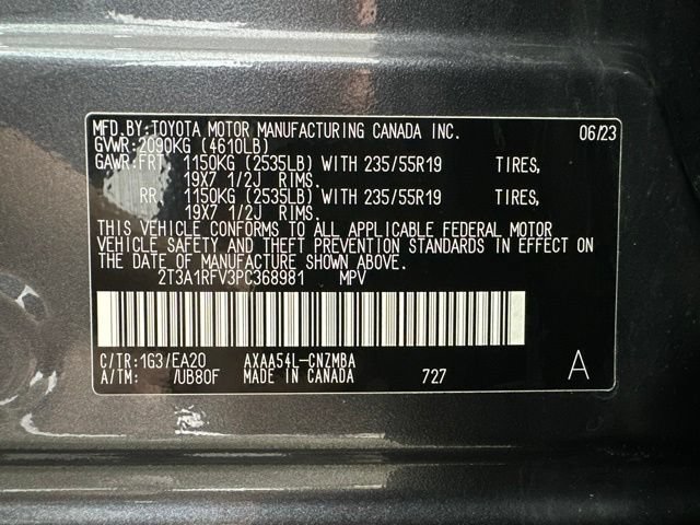Used 2023 Toyota RAV4 XLE Premium AWD/4WD image 31