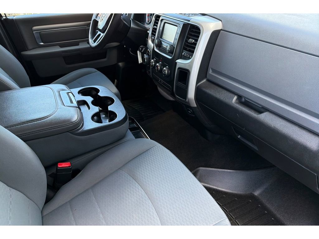 Used 2017 RAM 1500 Classic SLT image 17