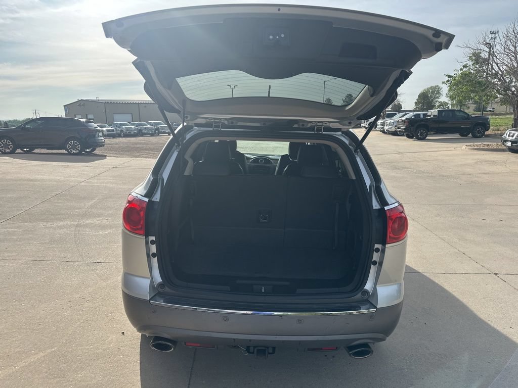 Used 2012 Buick Enclave Leather AWD/4WD image 24
