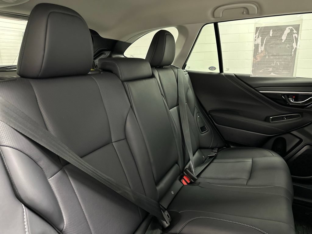 Used 2024 Subaru Outback Limited AWD/4WD image 23
