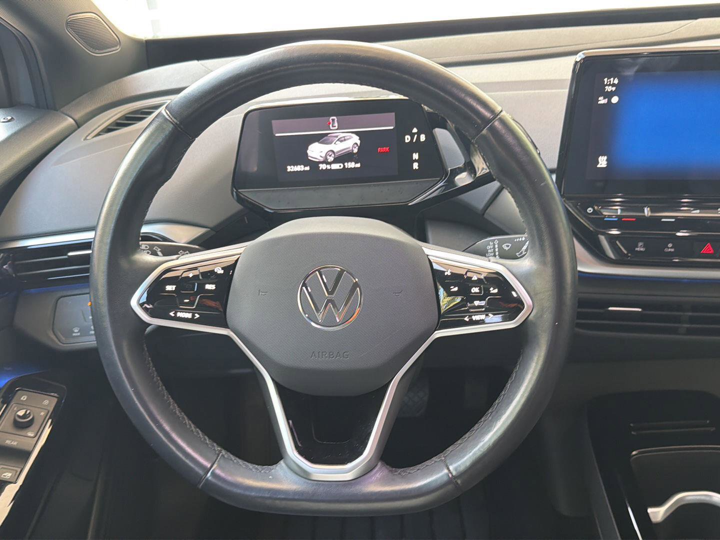 Certified 2022 Volkswagen ID.4 Pro AWD/4WD image 17