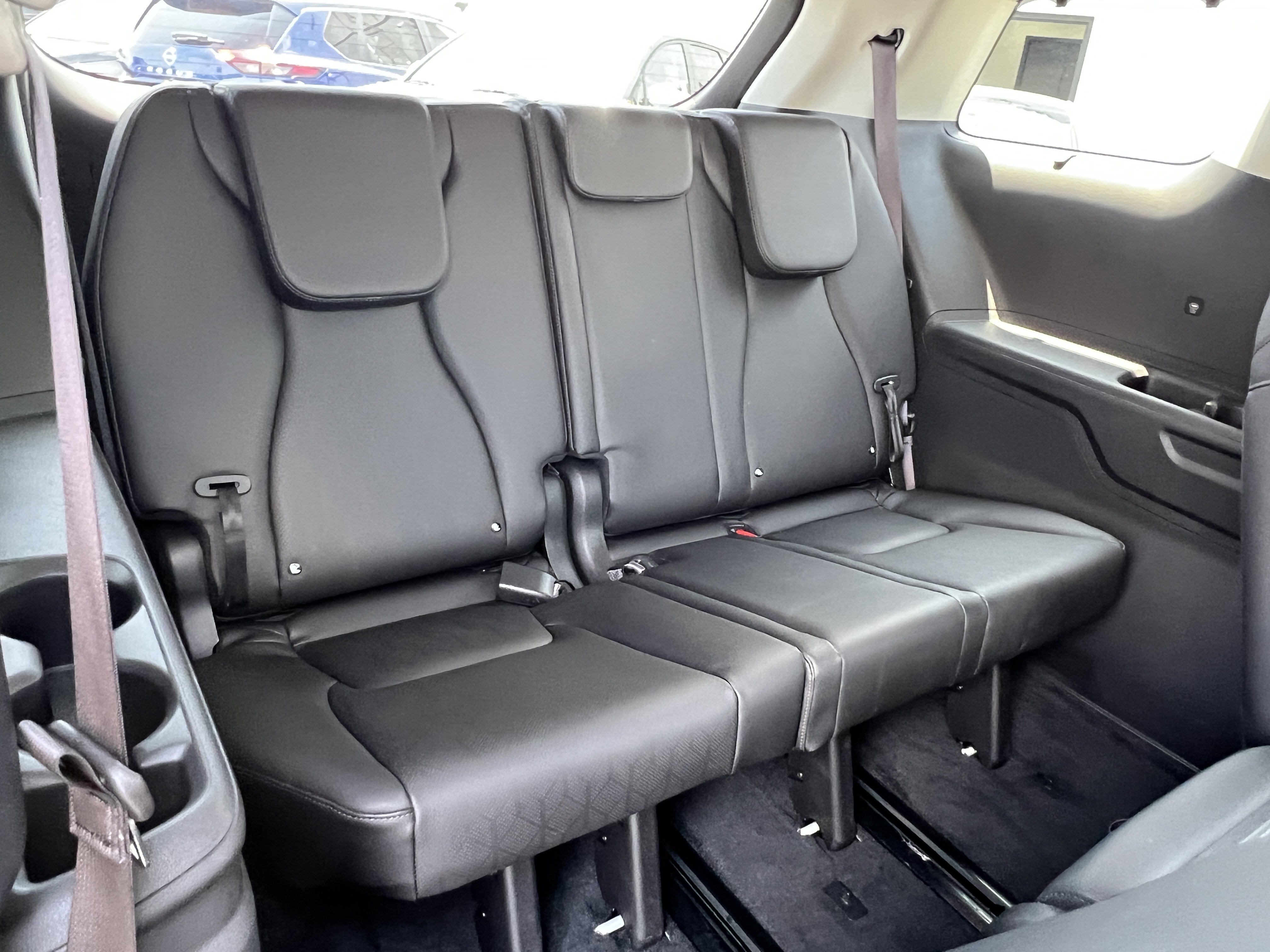 Certified 2026 Kia Carnival SX w/ SX Dark Edition Package FWD image 20