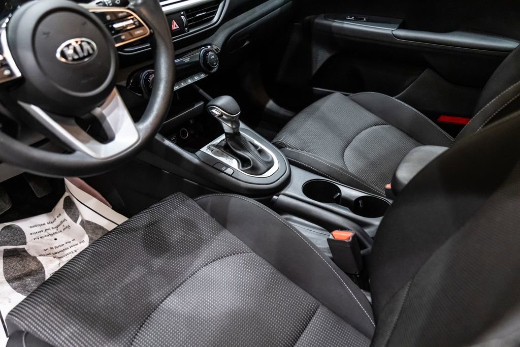 Used 2019 Kia Forte LXS image 17