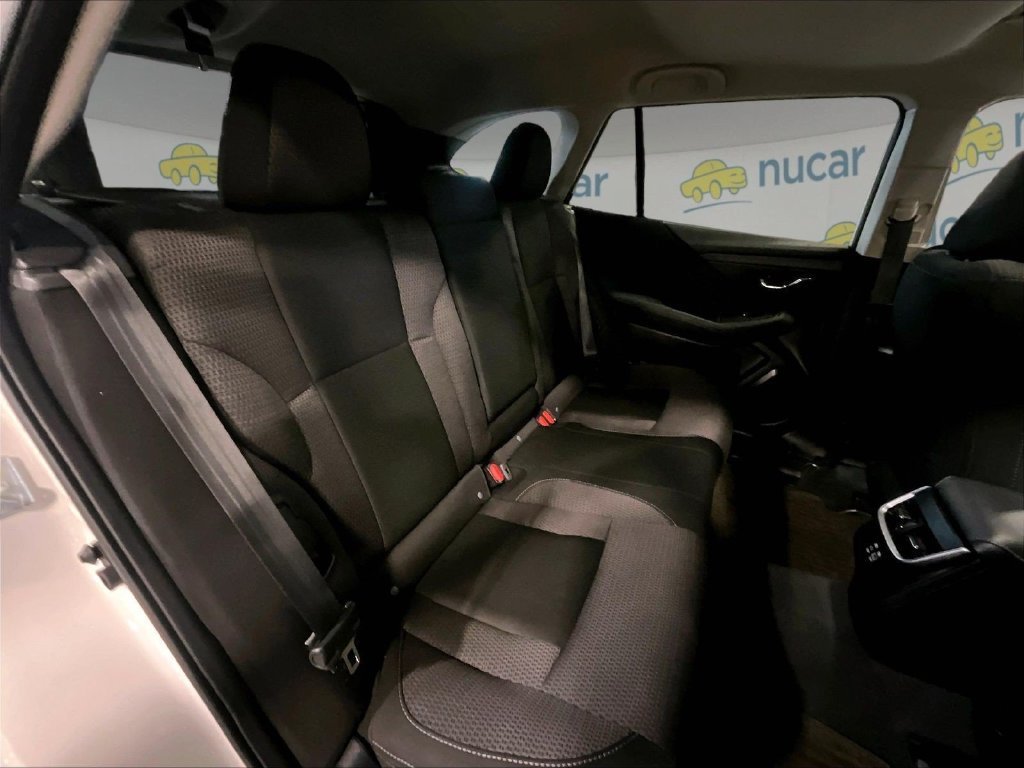 Used 2024 Subaru Outback Premium AWD/4WD image 16