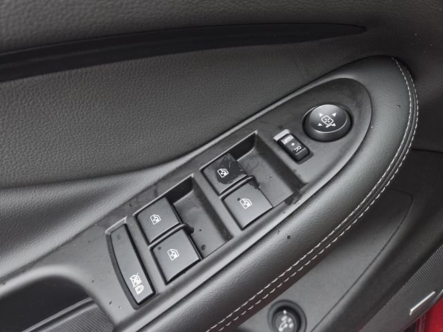 Used 2019 Buick Envision Premium AWD/4WD image 9