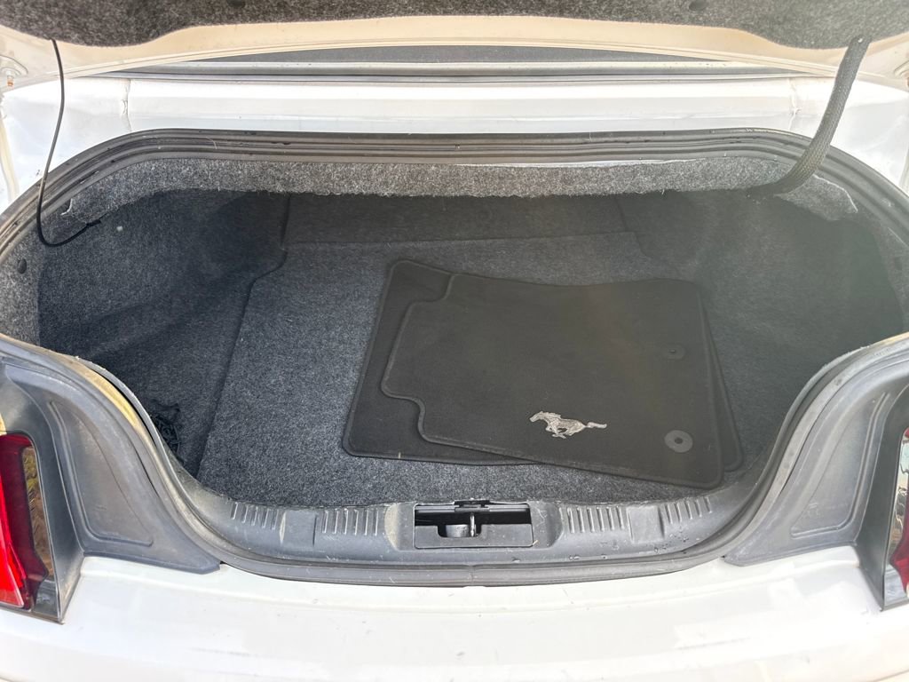 Used 2020 Ford Mustang Premium image 30