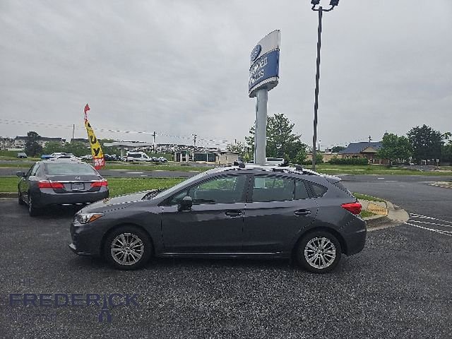 Used 2018 Subaru Impreza 2.0i Premium w/ Popular Package #2