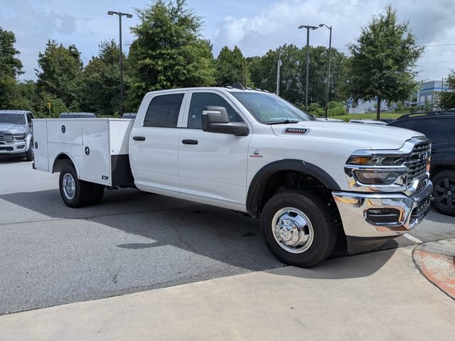 New 2026 RAM 3500 Tradesman AWD/4WD image 2