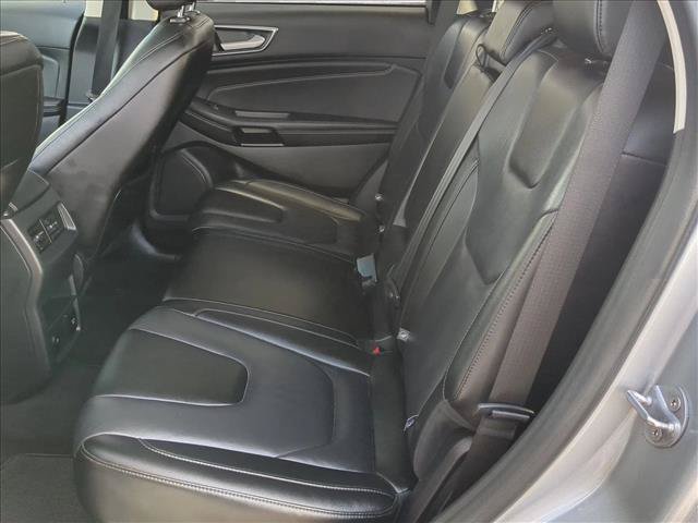 Used 2022 Ford Edge Titanium AWD/4WD image 17
