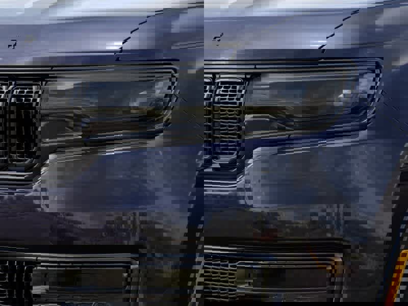 New 2025 Jeep Wagoneer L Series II w/ Premium Group I image 10