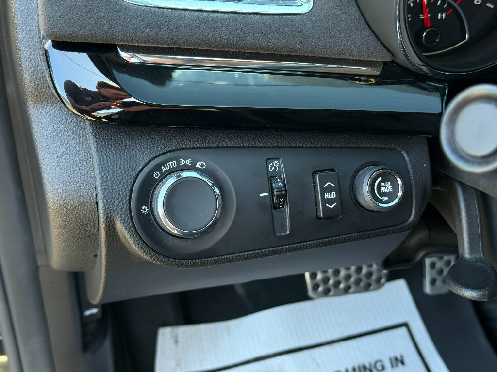 Used 2017 Chevrolet SS image 21