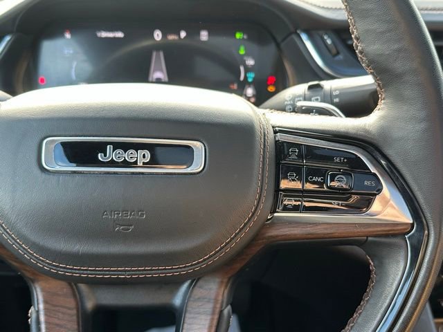 Used 2024 Jeep Grand Cherokee Summit w/ Advanced Protech Group IV image 24