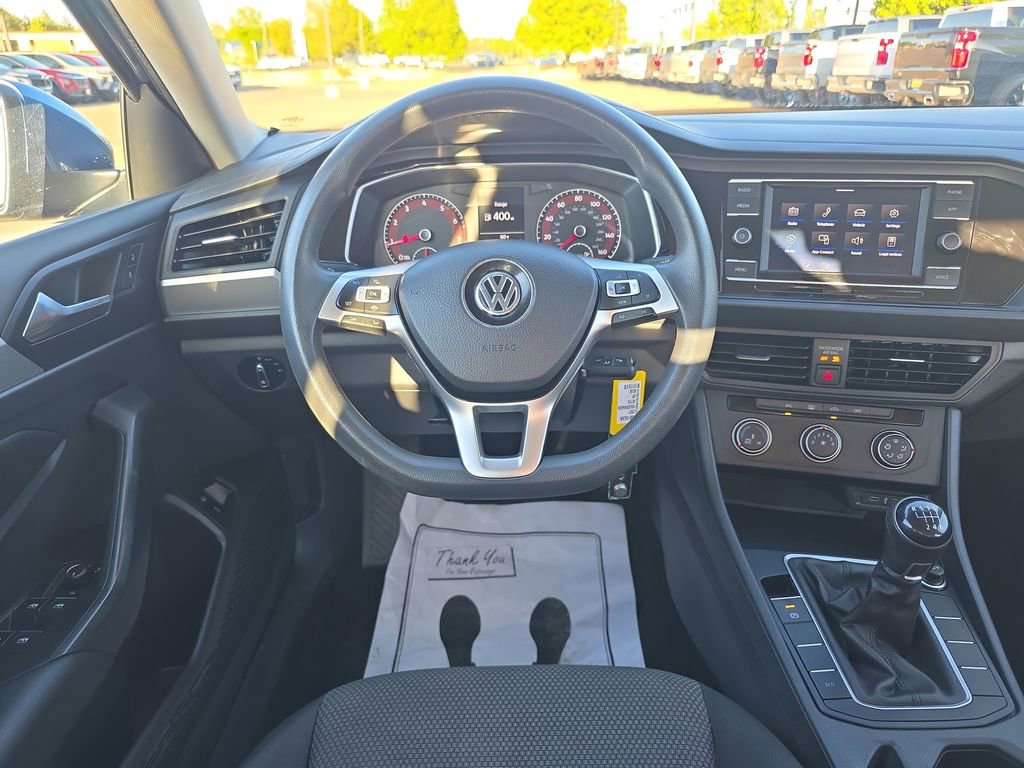Used 2021 Volkswagen Jetta S w/ Driver Assistance Package FWD image 13