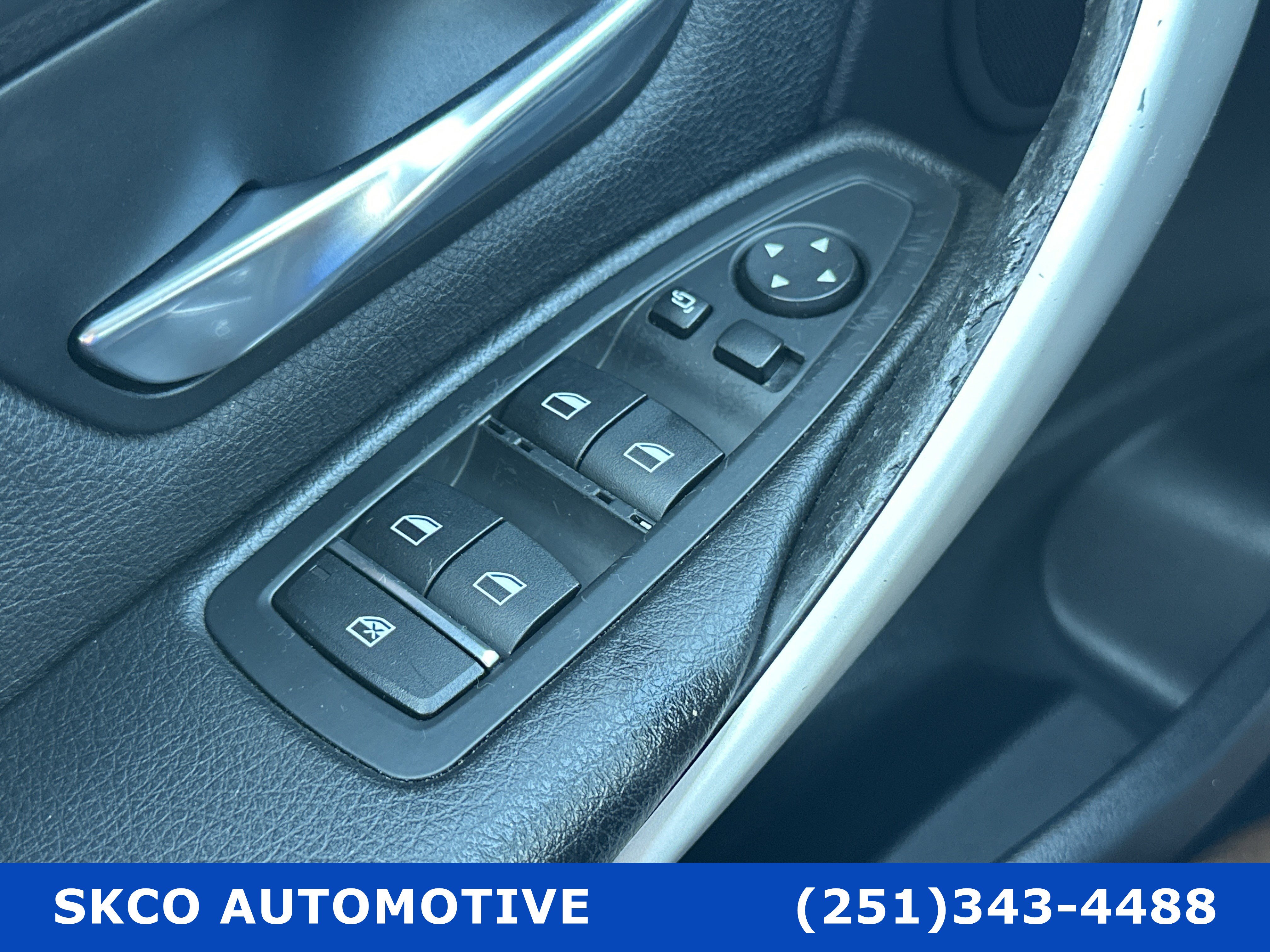 Used 2018 BMW 320i Sedan image 22