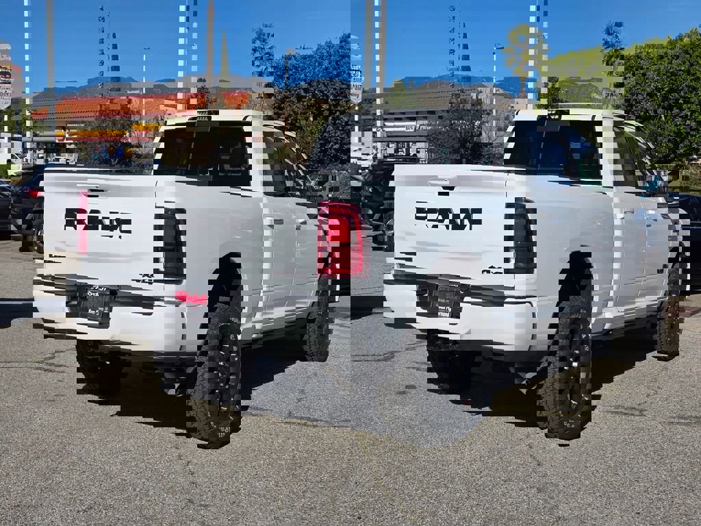 New 2026 RAM 2500 Laramie AWD/4WD image 4