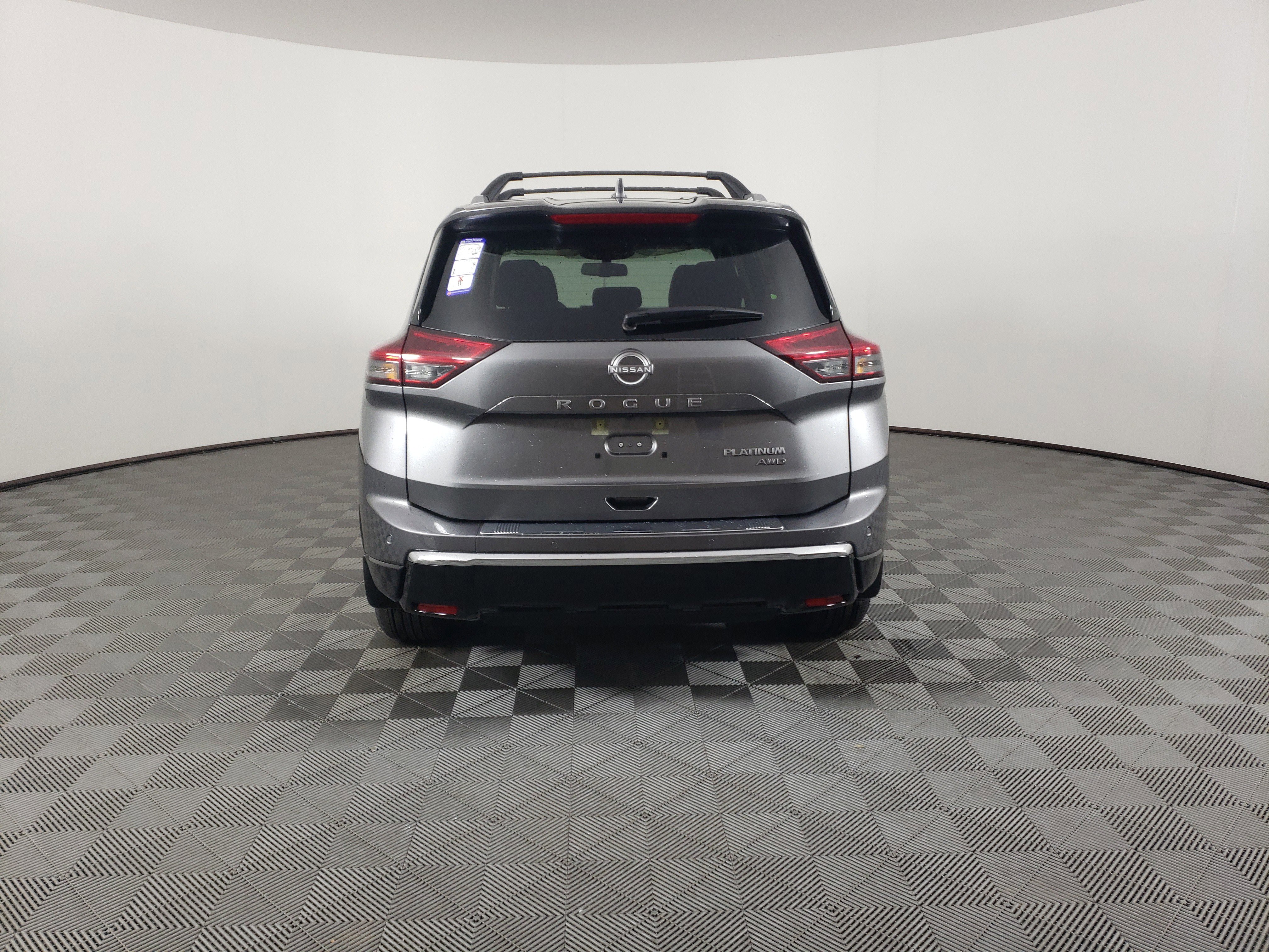 New 2026 Nissan Rogue Platinum image 4