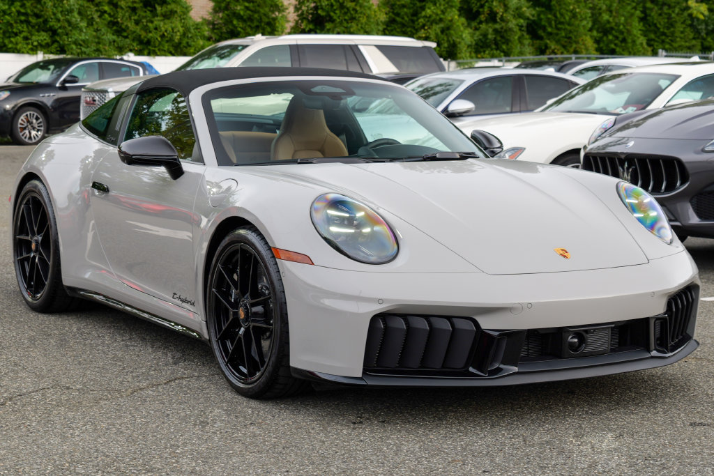 Used 2026 Porsche 911 Targa 4 GTS AWD/4WD image 9