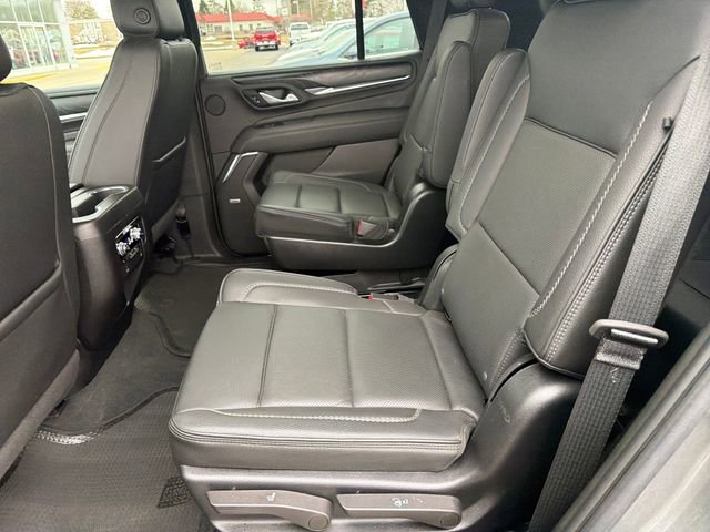 Used 2022 GMC Yukon Denali AWD/4WD image 29