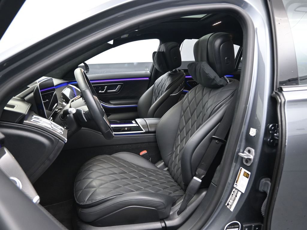 Used 2023 Mercedes-Benz S 580e 4MATIC Sedan image 22