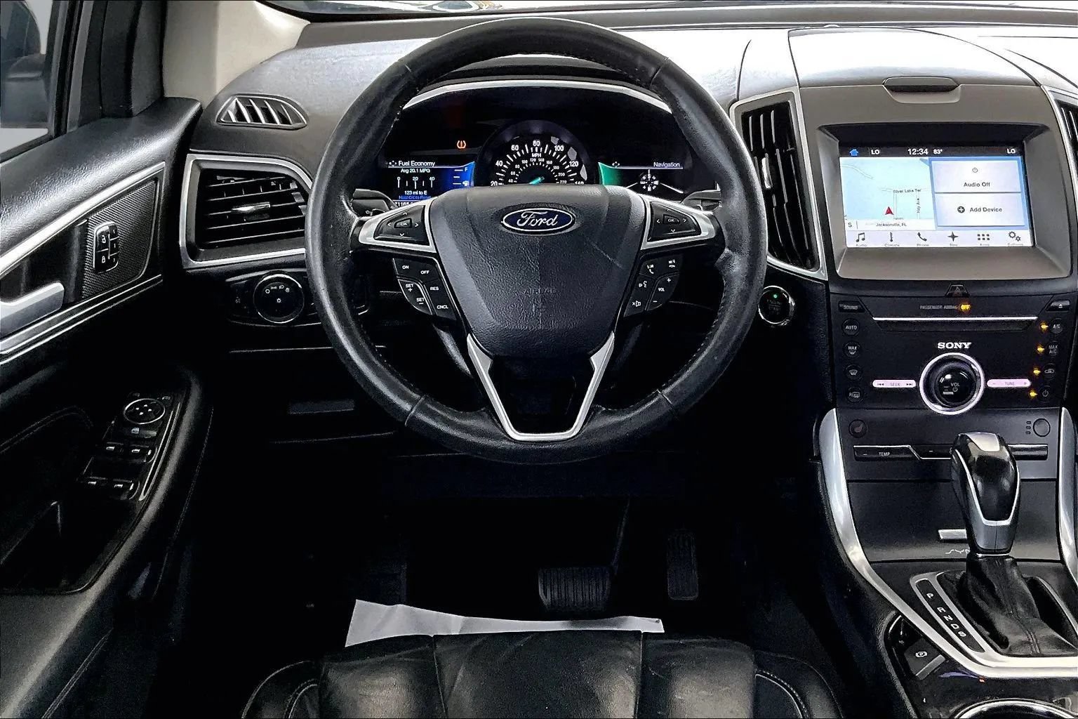 Used 2016 Ford Edge Titanium w/ Technology Package FWD image 8