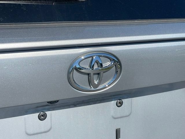 Used 2020 Toyota RAV4 LE w/ All Weather Liner Package AWD/4WD image 25