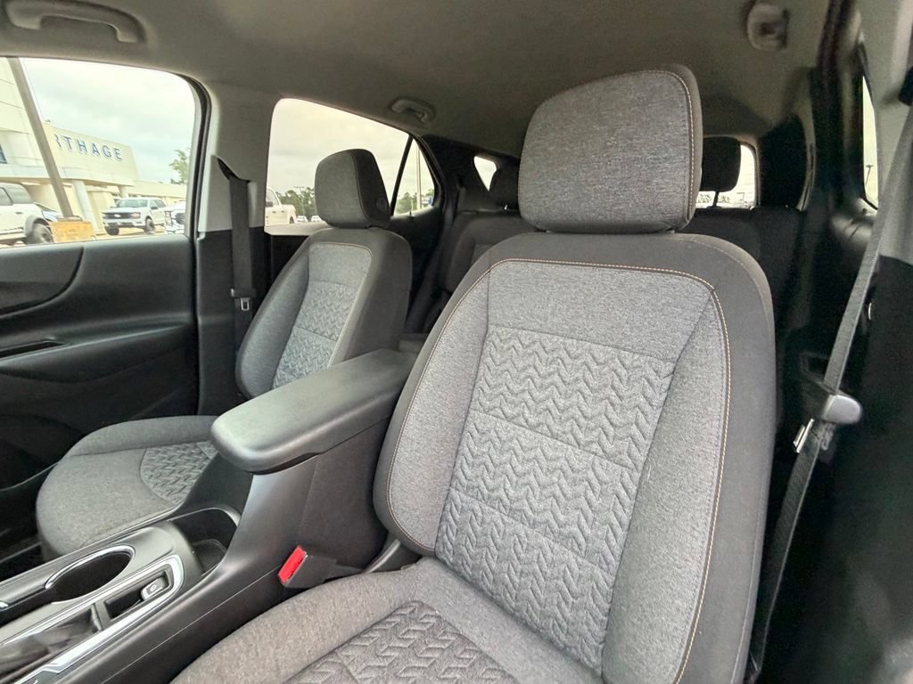 Used 2024 Chevrolet Equinox LT AWD/4WD image 13