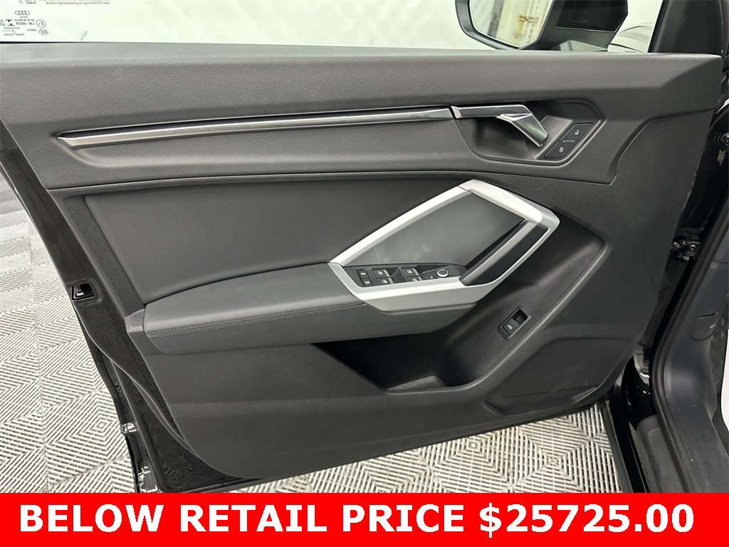 Used 2021 Audi Q3 2.0T Premium w/ Convenience Package image 11