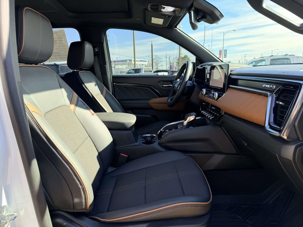 Used 2023 GMC Canyon AT4 w/ Canyon Safety Plus Package image 14