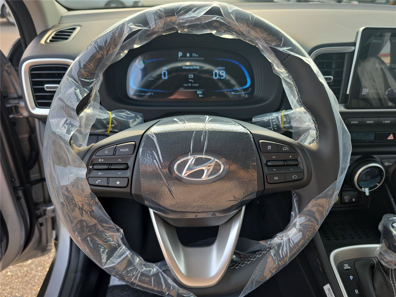 New 2026 Hyundai Venue SEL FWD image 21
