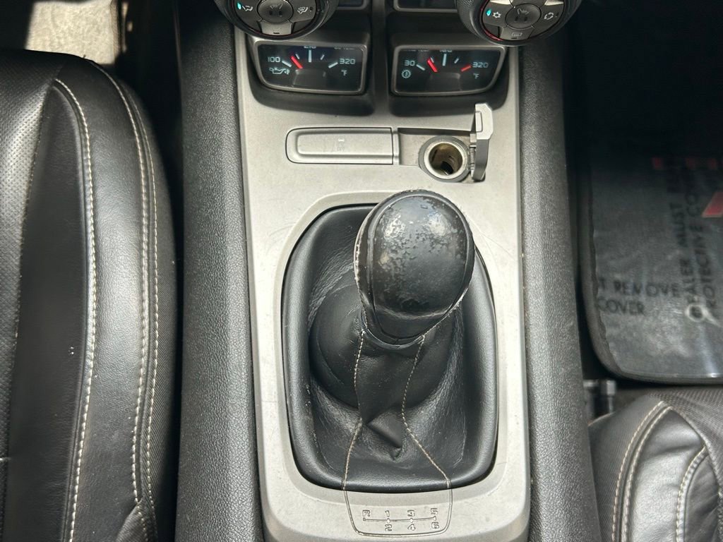 Used 2015 Chevrolet Camaro LT image 20