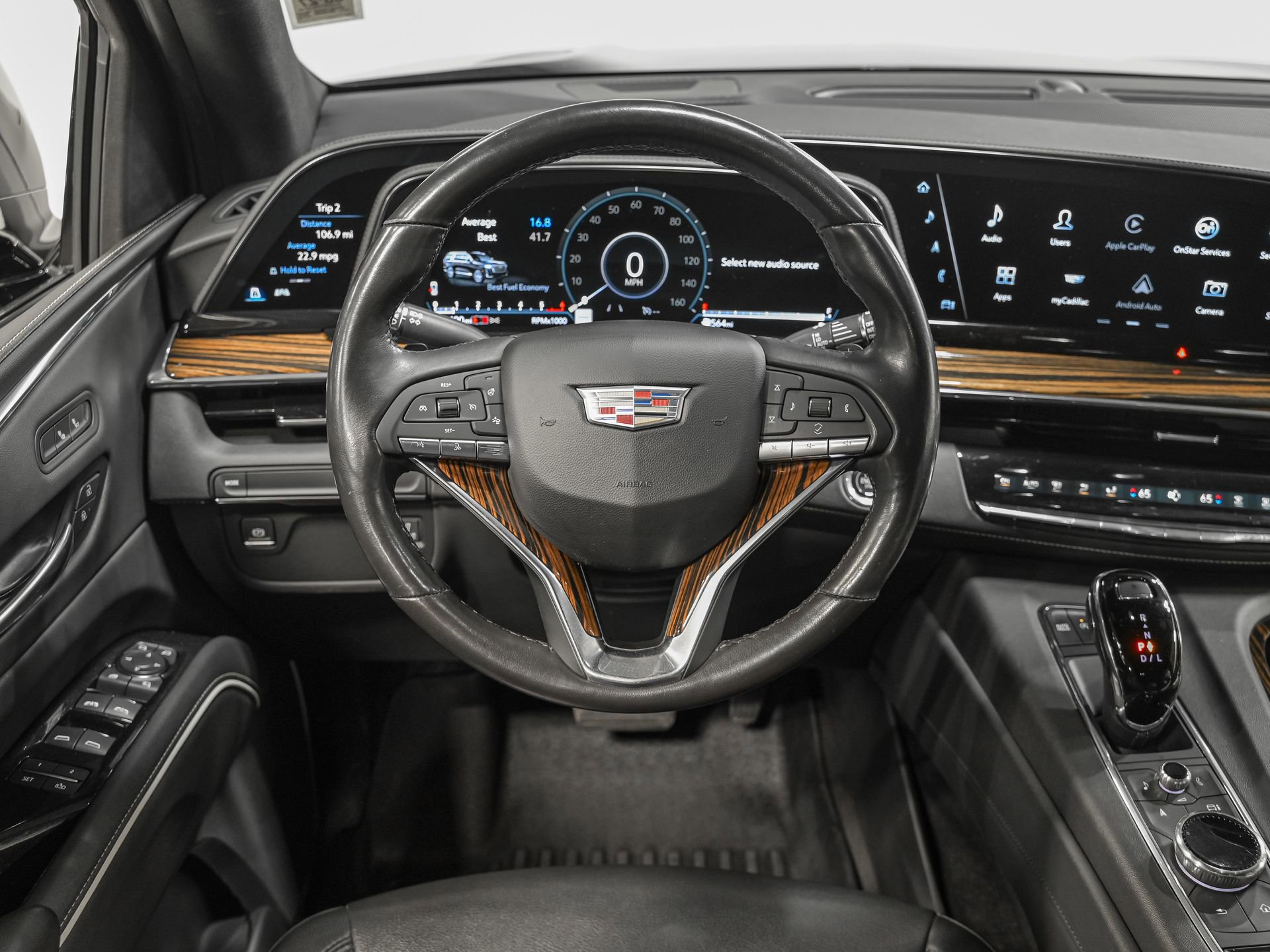 Used 2023 Cadillac Escalade ESV Luxury image 17