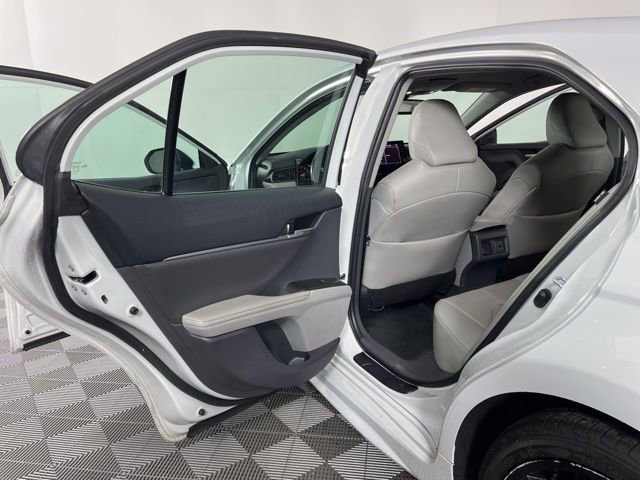 Used 2023 Toyota Camry XSE image 42