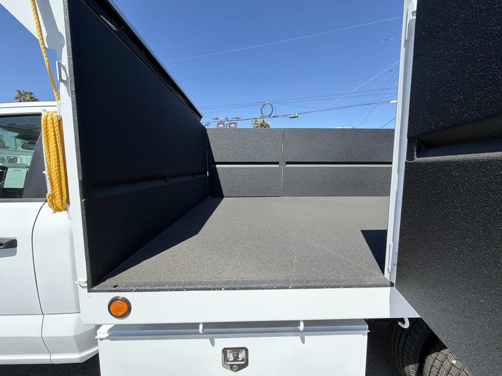 New 2026 Ford F350 XL w/ XL Chrome Package RWD image 13