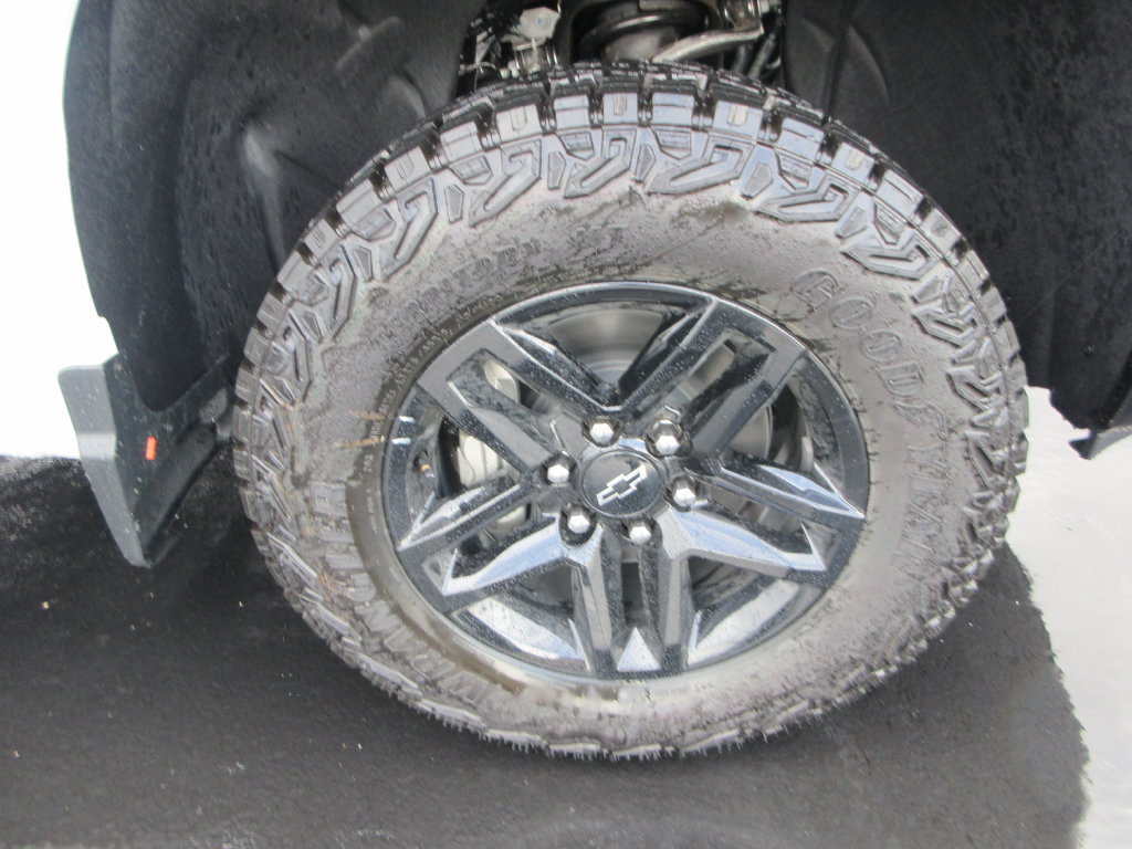 New 2026 Chevrolet Silverado 1500 Custom Trail Boss AWD/4WD image 9