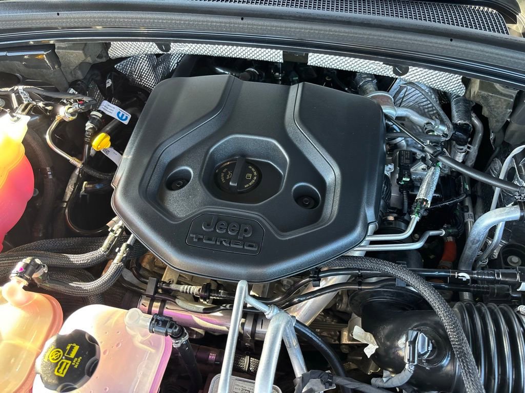 Used 2022 Jeep Grand Cherokee Limited 4xe image 29