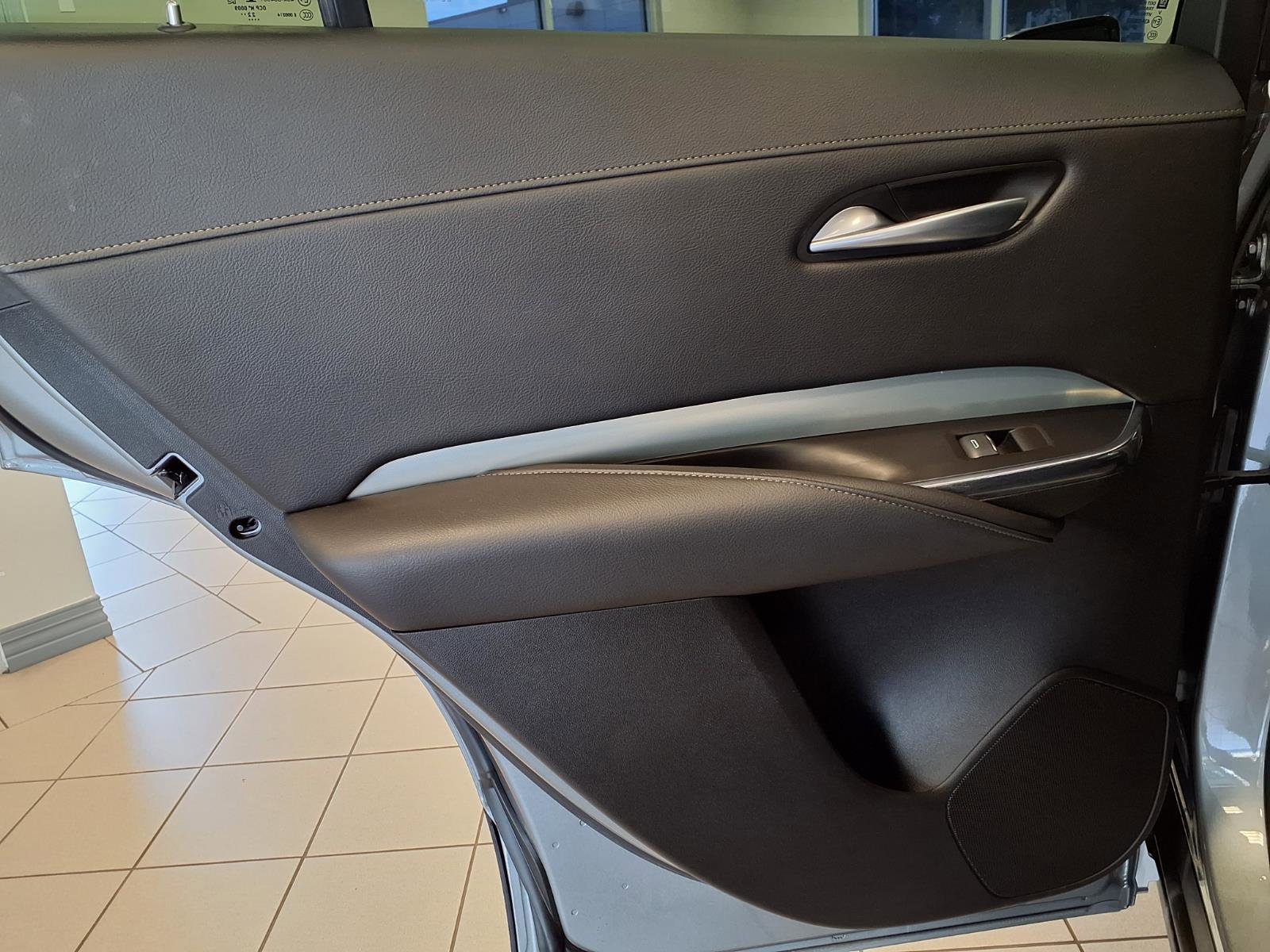 Certified 2023 Cadillac XT4 Premium Luxury w/ Technology Package FWD image 18