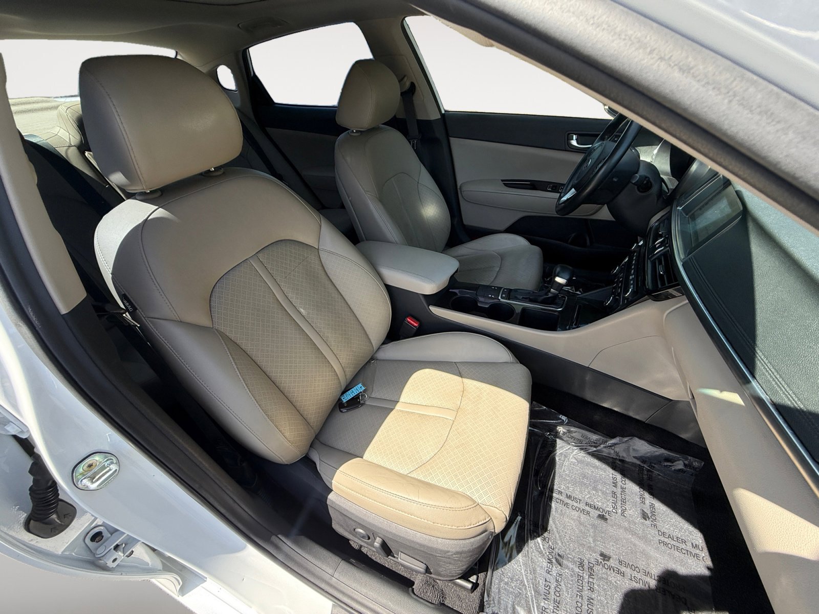 Used 2017 Kia Optima EX w/ Premium Package FWD image 19