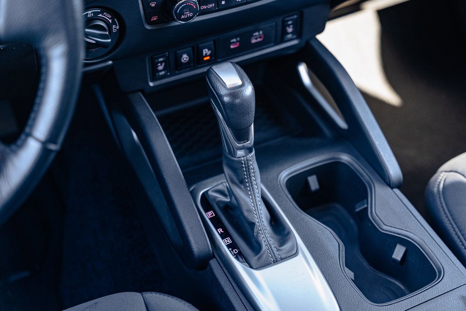 Used 2024 Nissan Frontier SV w/ Technology Package image 27